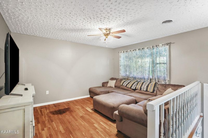 738 Bell Rd, Morristown, TN 37814