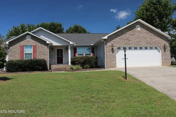 739 Boone Dr, Seymour, TN 37865