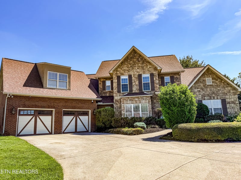7400 Dovington Dr, Knoxville, TN 37920