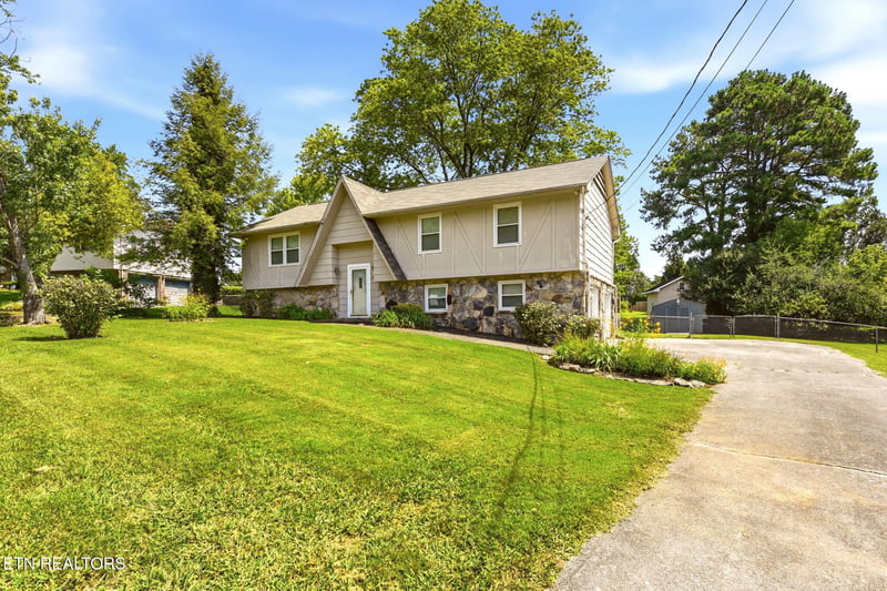 7404 Sturbridge Ct, Knoxville, TN 37931