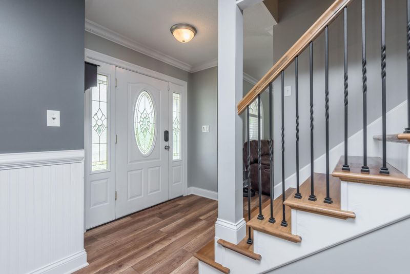 7405 Openview Ln, Corryton, TN 37721
