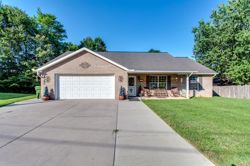 7406 Cotton Patch Rd, Corryton, TN 37721