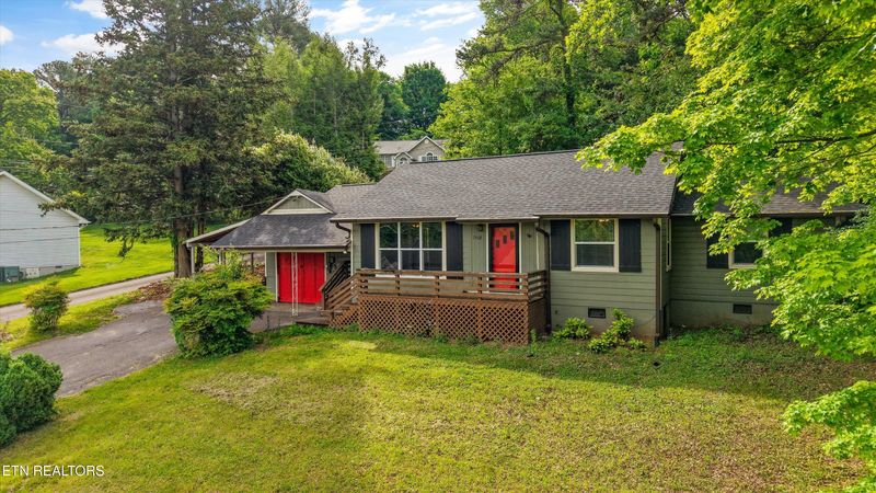 7408 Westridge Dr, Knoxville, TN 37909