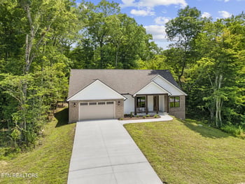 741 Westchester Dr, Fairfield Glade, TN 38558