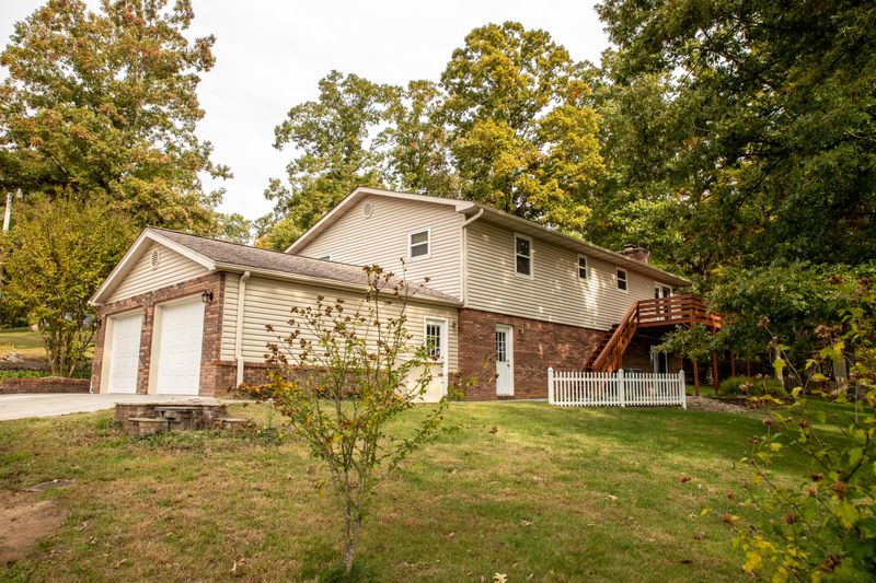 741 Whippoorwill Cir, Seymour, TN 37865
