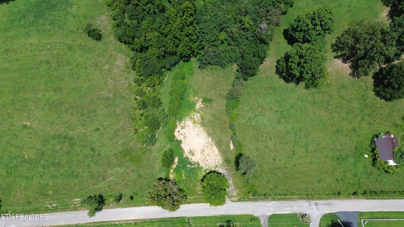 741 Wilson Hale Rd, Morristown, TN 37813