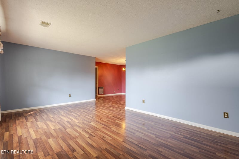 7411 Munsey Rd, Corryton, TN 37721
