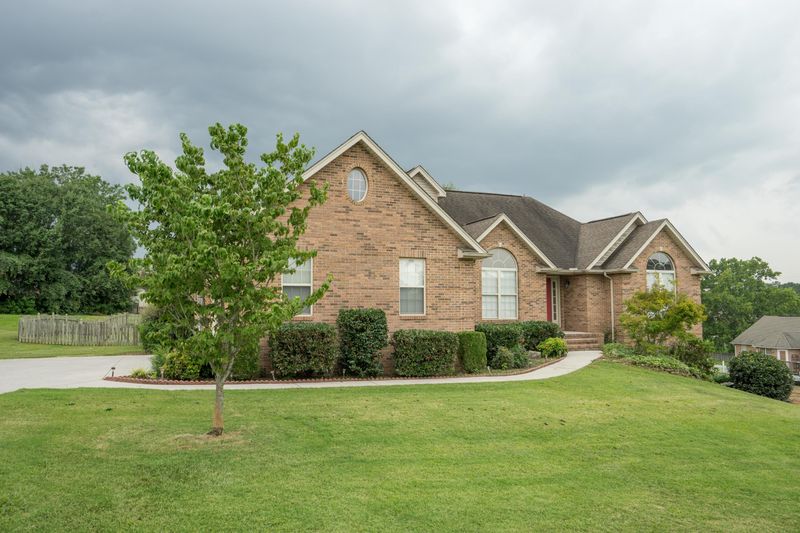 7413 Crown Rd, Knoxville, TN 37918