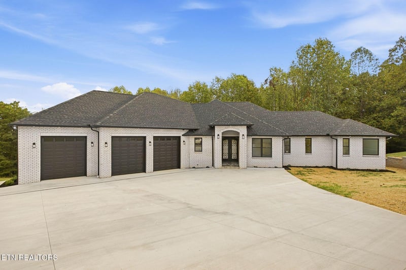 7418 Ridge Haven Ct, Corryton, TN 37721