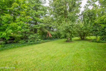 7421 Castlegate Blvd, Knoxville, TN 37918