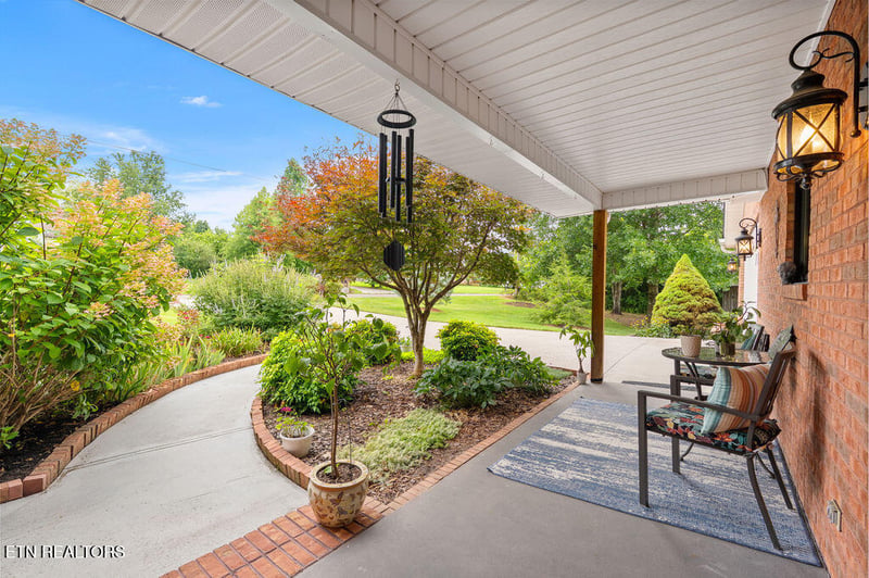7425 Casselberry Cir, Corryton, TN 37721