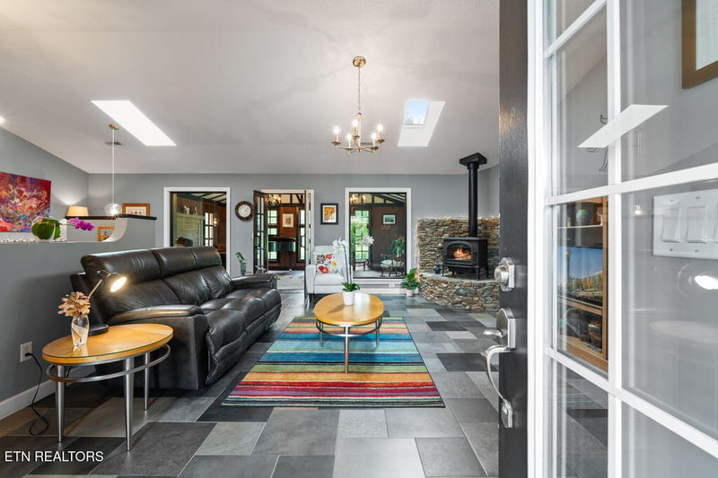 7425 Casselberry Cir, Corryton, TN 37721