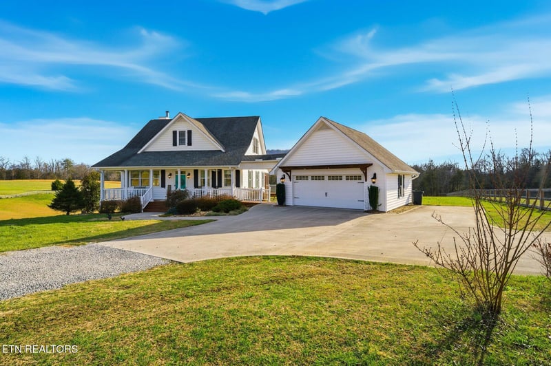 7425 Mountain Glory Way, Corryton, TN 37721