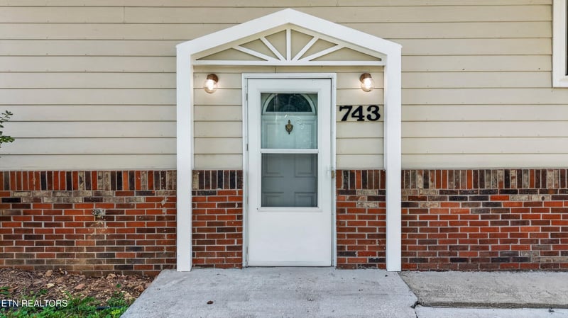 743 Jaybird Rd, Morristown, TN 37814