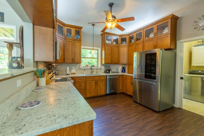 744 Haley Woods Dr, Kodak, TN 37764