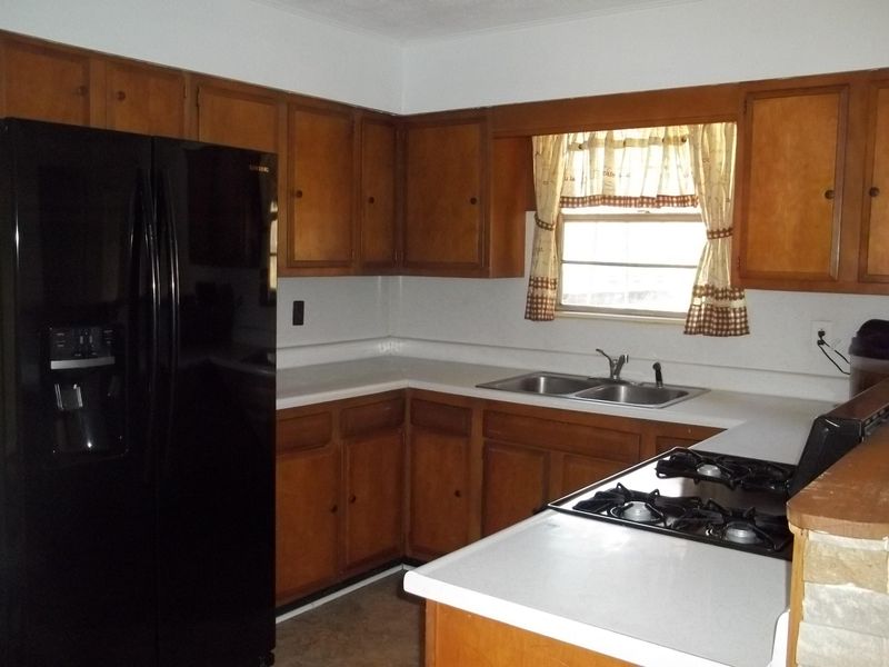 744 Sleepy Hollow Rd, Oliver Springs, TN 37840