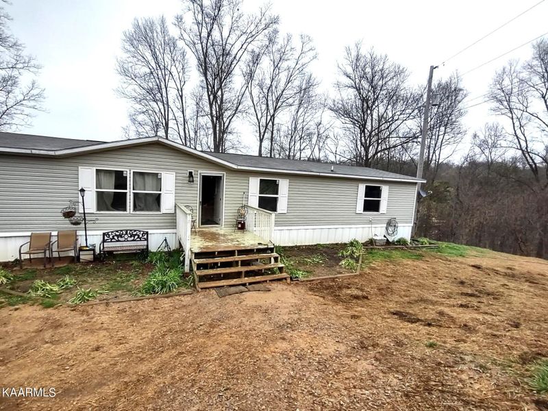 7448 E Us 25, Thorn Hill, TN 37881