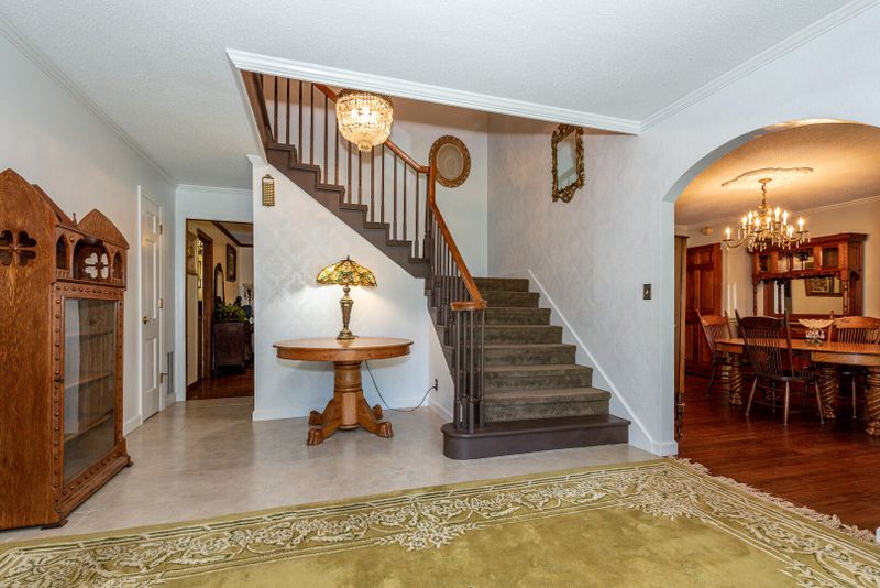 745 Holloway St, Alcoa, TN 37701