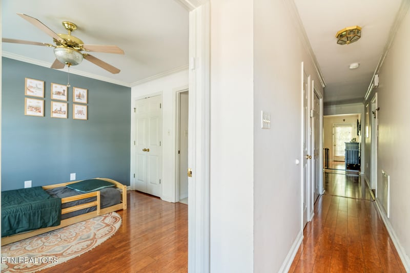 7456 Creek Song Ct, Knoxville, TN 37920