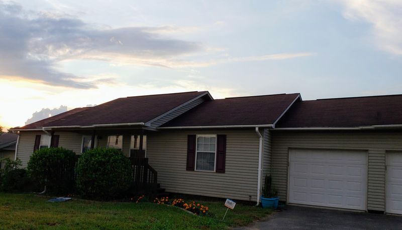 746 N Country Ln, Kodak, TN 37764
