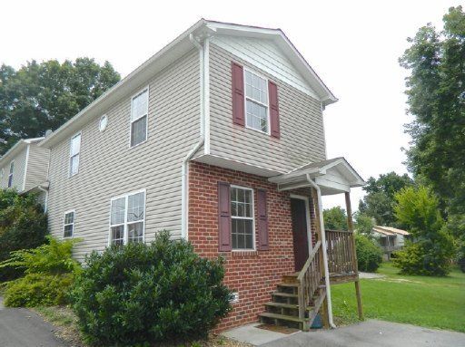 747 E Lincoln Rd, Alcoa, TN 37701