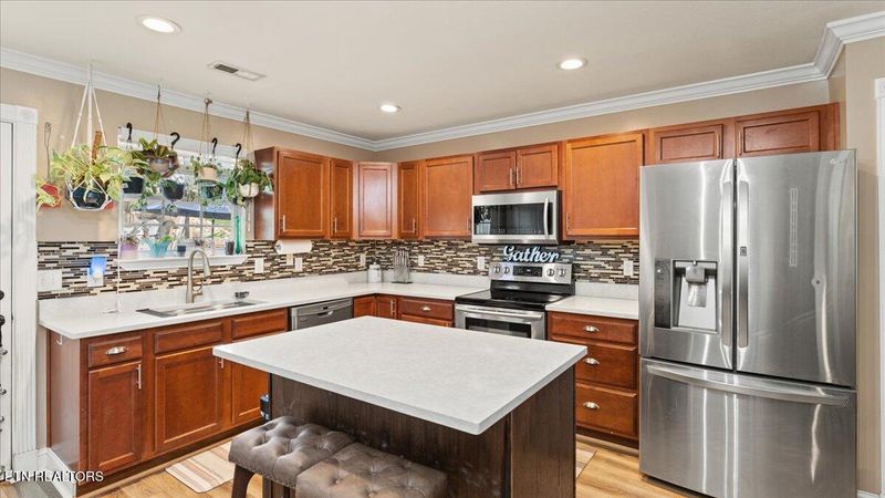 7472 Cotton Patch Rd, Corryton, TN 37721