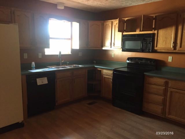 7474 Ravencrest Ln, Corryton, TN 37721