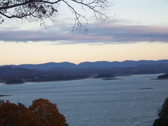 7484 Evolene Cir, Talbott, TN 37877
