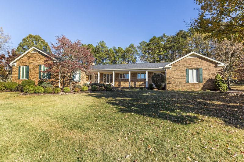 749 Bristol Cir, Knoxville, TN 37923