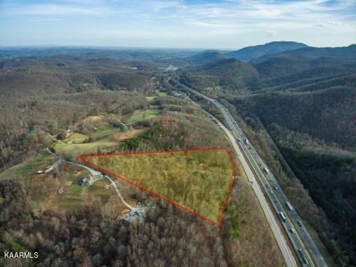749 Highway 116, Caryville, TN 37714