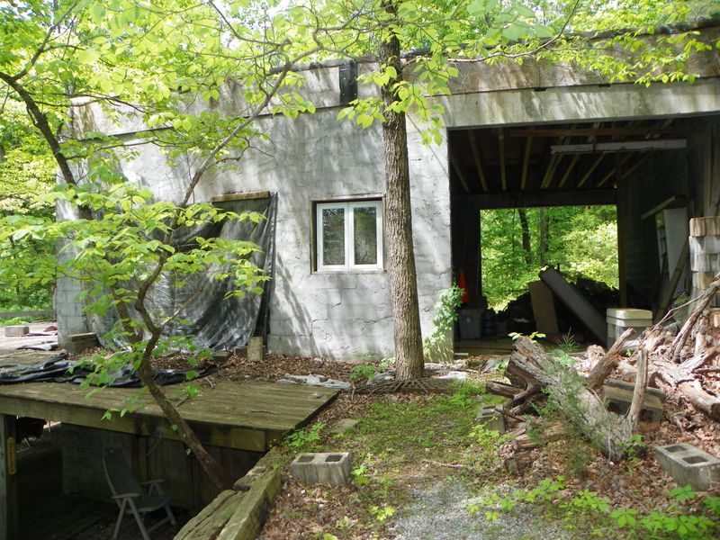 749 Lloyd Huskey Rd, Pigeon Forge, TN 37863