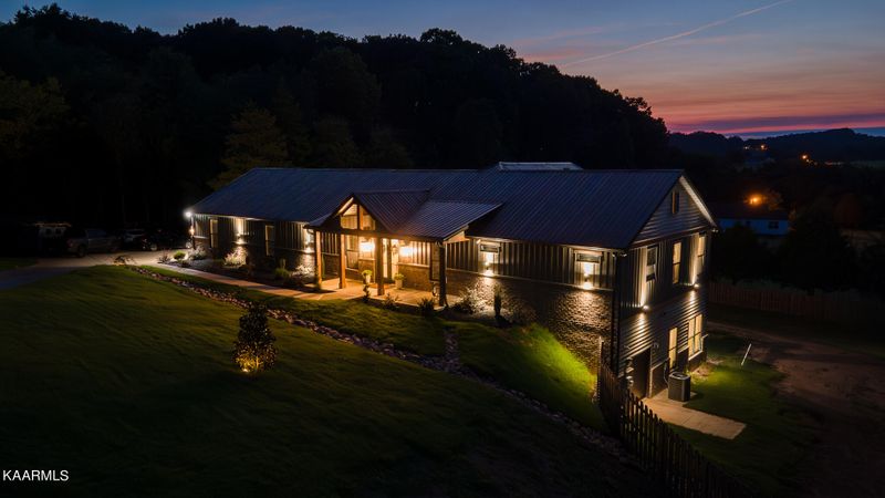 750 Huffs Ferry Rd, Loudon, TN 37774