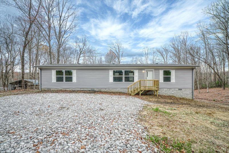 750 Maple Branch Rd, Sparta, TN 38583
