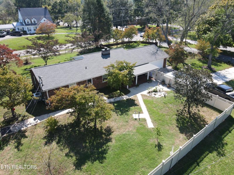 7500 Berkshire Blvd, Powell, TN 37849
