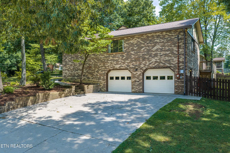 7504 Wickam Rd, Knoxville, TN 37931
