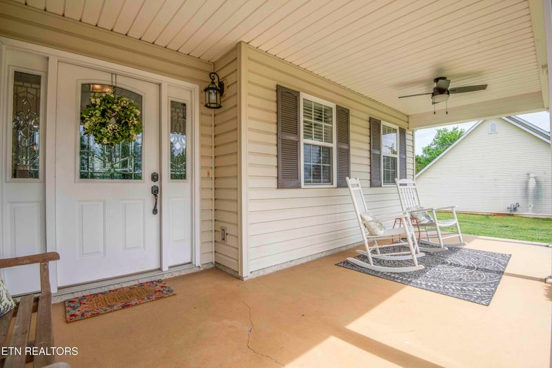 751 Boone Dr, Seymour, TN 37865