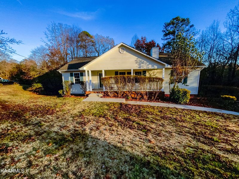 751 Hinkle Est, Seymour, TN 37865