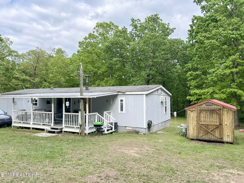751 Ozone Access Rd, Rockwood, TN 37854