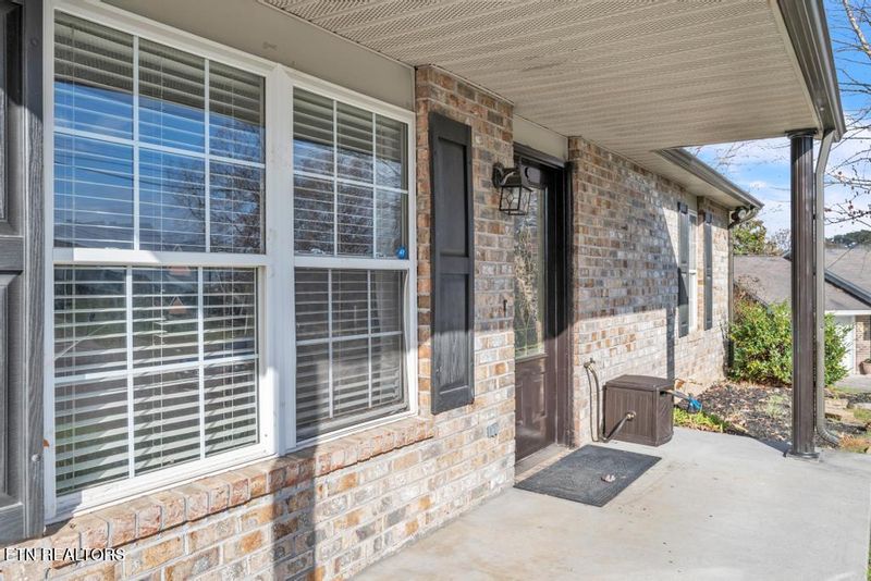7512 Bathsheba Ln, Corryton, TN 37721