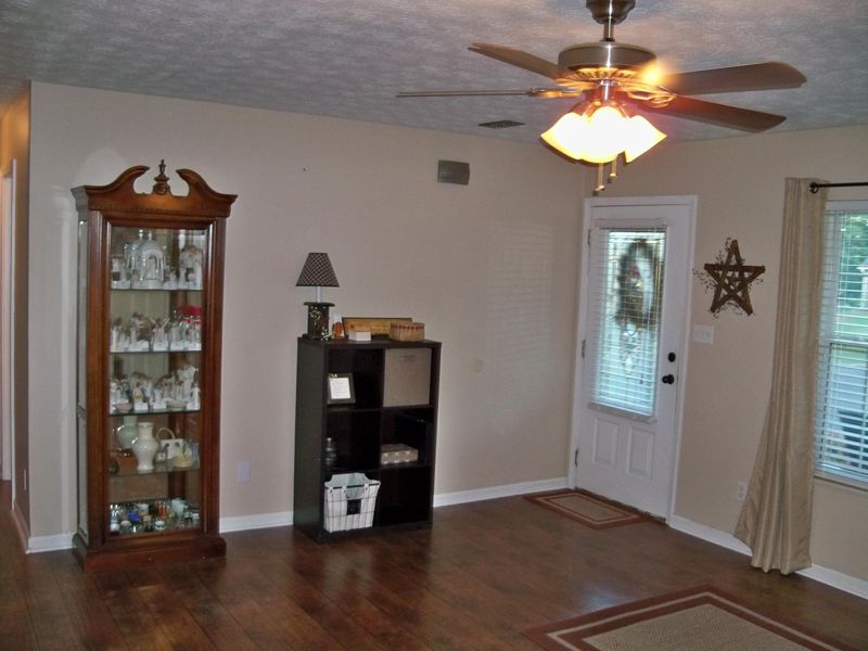7512 Bathsheeba Ln, Corryton, TN 37721