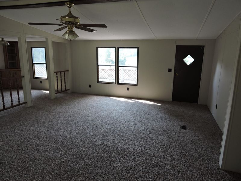 7514 Idol Ln, Corryton, TN 37721