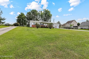 7518 Washington Pike, Corryton, TN 37721