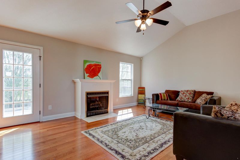 7518 Wilderness Path Rd, Corryton, TN 37721