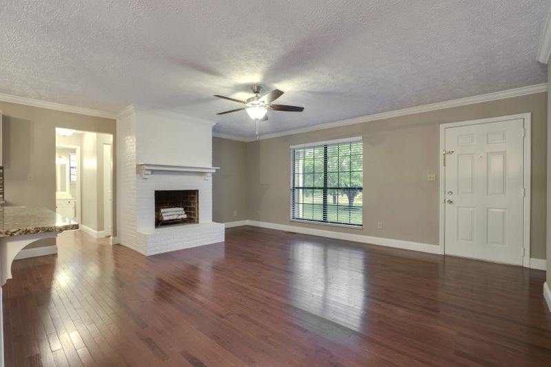7519 Holly Crest Ln, Knoxville, TN 37938