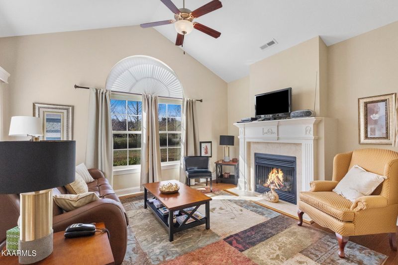 752 Pryse Farm Blvd, Farragut, TN 37934