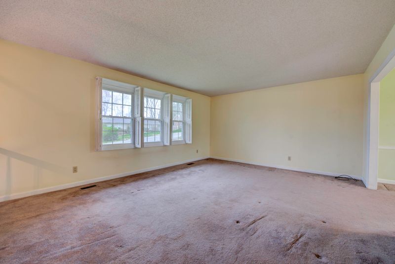 7524 Berkshire Blvd, Powell, TN 37849