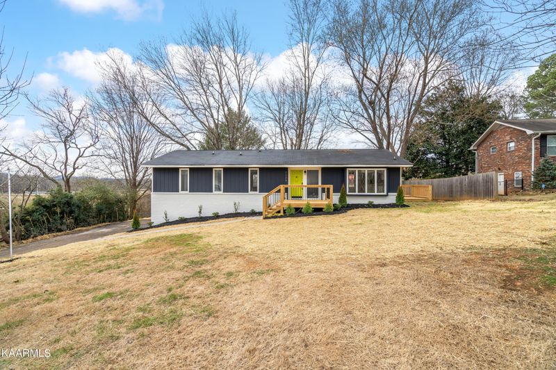 7529 Berkshire Blvd, Powell, TN 37849
