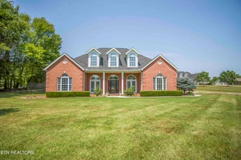 7529 Washington Pike, Corryton, TN 37721
