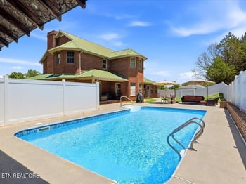 7531 W Pierce Dr, Talbott, TN 37877
