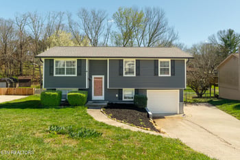 7536 Inverrary Cir, Knoxville, TN 37918